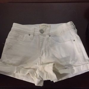 Women’s shorts